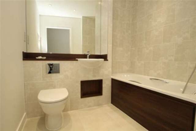  Image of 2 bedroom Flat to rent in Whitestone Way Croydon CR0 at Croydon, CR0 4FG
