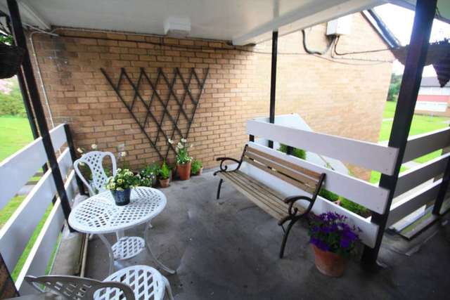  Image of 2 bedroom Apartment to rent in Wilton Court Prestwich Manchester M25 at Wilton Court  Manchester, M25 2RT