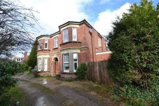  Image of 2 bedroom Flat to rent in Station Road Sway Lymington SO41 at Lymington, SO41 6AA