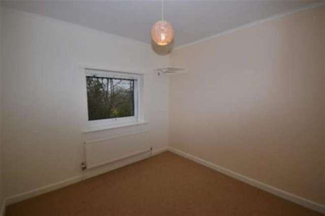  Image of 2 bedroom Flat to rent in Station Road Sway Lymington SO41 at Lymington, SO41 6AA