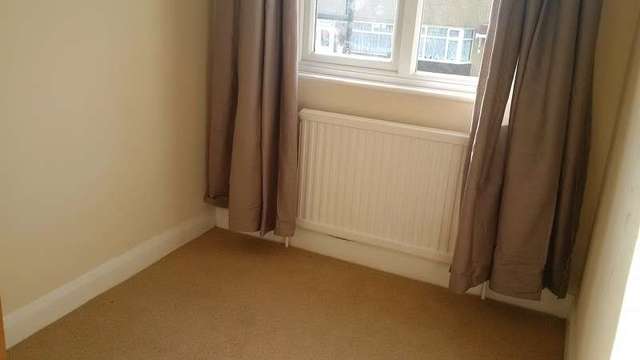  Image of 3 bedroom Property to rent in Windsor Road Enfield EN3 at Windsor Road  Enfield, EN3 6RF