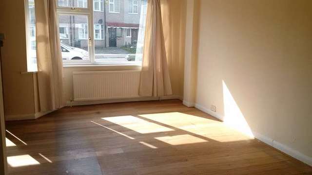  Image of 3 bedroom Property to rent in Windsor Road Enfield EN3 at Windsor Road  Enfield, EN3 6RF