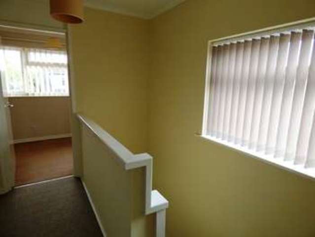  Image of 3 bedroom Detached house to rent in Woodrow Drive Wokingham RG40 at Woodrow Drive Wokingham Wokingham, RG40 1RU