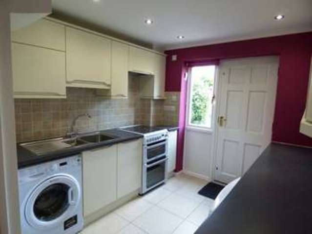  Image of 3 bedroom Detached house to rent in Woodrow Drive Wokingham RG40 at Woodrow Drive Wokingham Wokingham, RG40 1RU