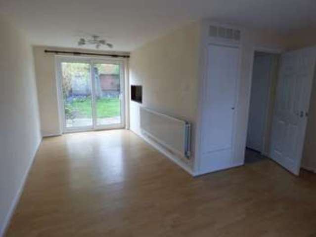  Image of 3 bedroom Detached house to rent in Whaley Road Wokingham RG40 at Whaley Road Wokingham Wokingham, RG40 1QA