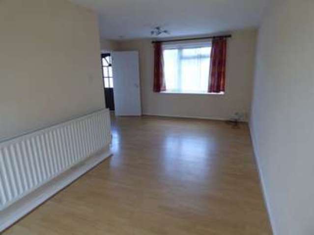  Image of 3 bedroom Detached house to rent in Whaley Road Wokingham RG40 at Whaley Road Wokingham Wokingham, RG40 1QA