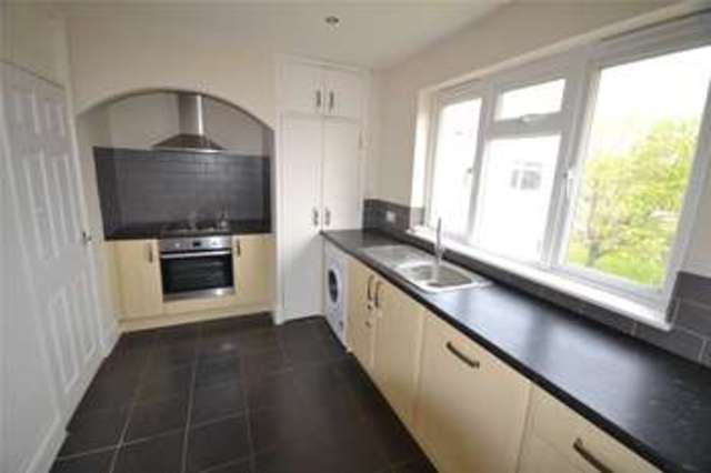  Image of 2 bedroom Apartment for sale in Wordsworth Bracknell RG12 at Great Hollands Bracknell Easthampstead, RG12 8YE