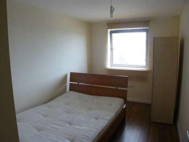  Image of 2 bedroom Apartment to rent in Spring Place Barking IG11 at Abbey Road  Barking, IG11 7GH