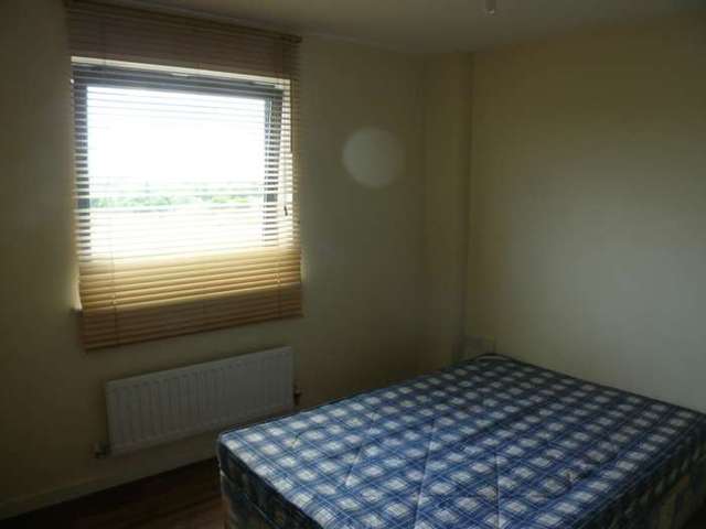 Image of 2 bedroom Apartment to rent in Spring Place Barking IG11 at Abbey Road  Barking, IG11 7GH