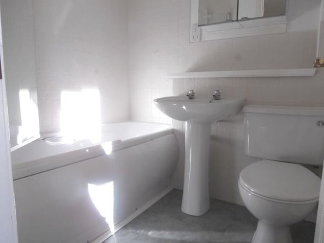  Image of 2 bedroom Flat to rent in Acre View Bo