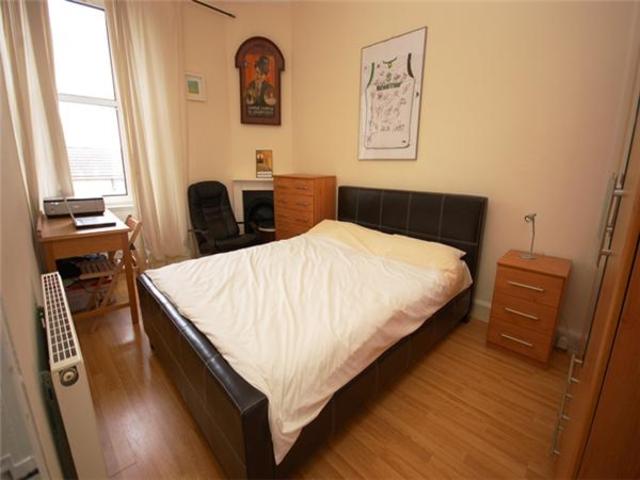  Image of 2 bedroom Flat to rent in Albert Street Edinburgh EH7 at Leith Walk Edinburgh Edinburgh, EH7 5LH