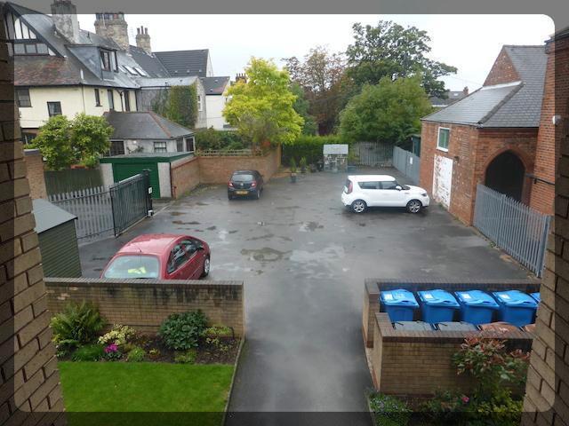  Image of 1 bedroom Studio flat to rent in Beverley Road Hull HU5 at Beverley Road  Hull, HU5 1NL