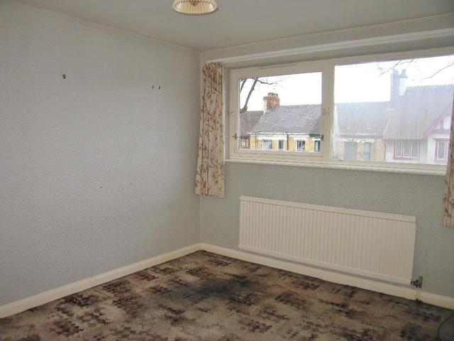  Image of 3 bedroom Detached house for sale in Avenues Court Princes Avenue Hull HU5 at Victoria Avenue  HULL, HU5 3DJ