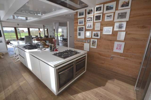  Image of 3 bedroom Detached house for sale in The Warren Caversham Reading RG4 at The Warren Caversham Reading, RG4 7TH