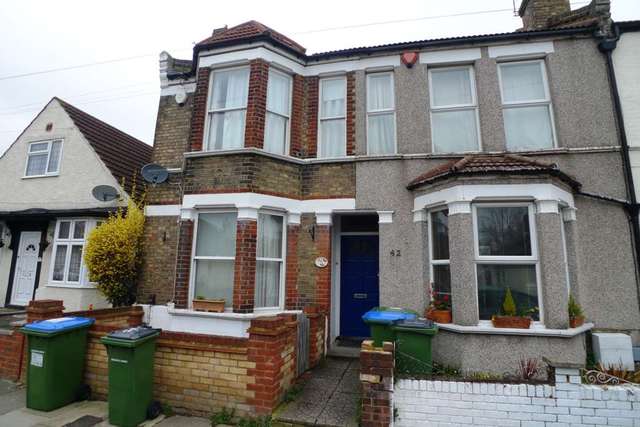  Image of 2 bedroom End of Terrace to rent in Blanmerle Road London SE9 at Blanmerle Road  London, SE9 2EA