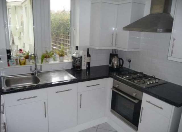  Image of 2 bedroom End of Terrace to rent in Blanmerle Road London SE9 at Blanmerle Road  London, SE9 2EA