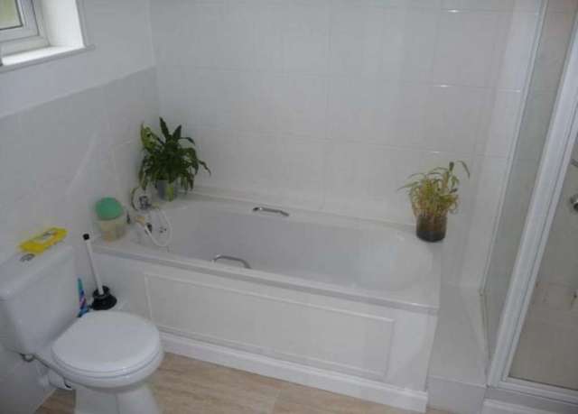  Image of 2 bedroom End of Terrace to rent in Blanmerle Road London SE9 at Blanmerle Road  London, SE9 2EA