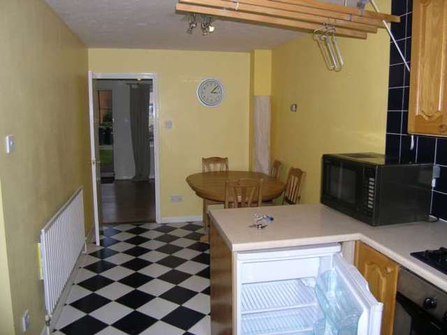  Image of 2 bedroom Terraced house to rent in Brick Kiln Close Coggeshall Colchester CO6 at Brick Kiln Close Coggeshall Colchester, CO6 1SQ