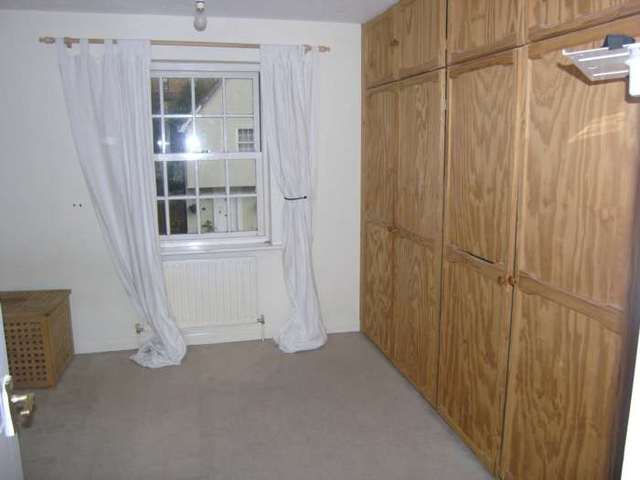  Image of 2 bedroom Terraced house to rent in Brick Kiln Close Coggeshall Colchester CO6 at Brick Kiln Close Coggeshall Colchester, CO6 1SQ