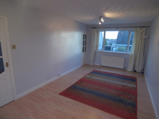  Image of 3 bedroom Semi-Detached house to rent in Burt Grove Dunfermline KY11 at Dunfermline Fife Fife, KY11 8DQ