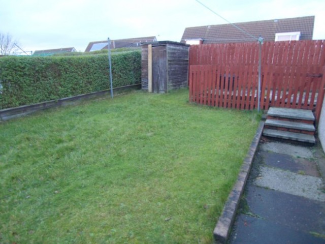  Image of 3 bedroom Semi-Detached house to rent in Burt Grove Dunfermline KY11 at Dunfermline Fife Fife, KY11 8DQ