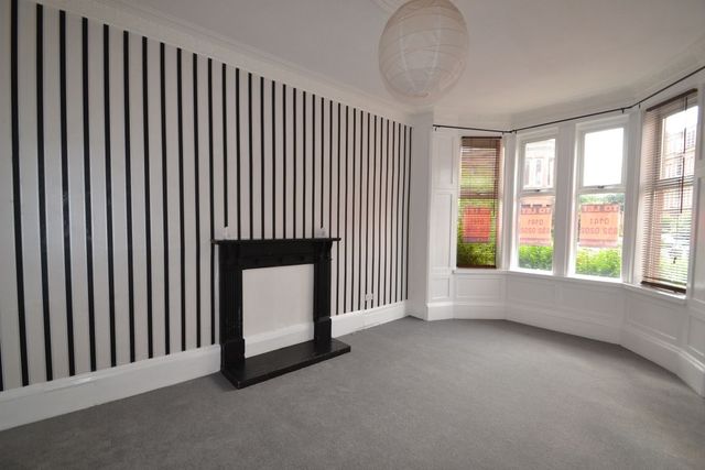  Image of 2 bedroom Flat to rent in Copland Road Govan Glasgow G51 at Ibrox Glasgow Glasgow, G51 2UT