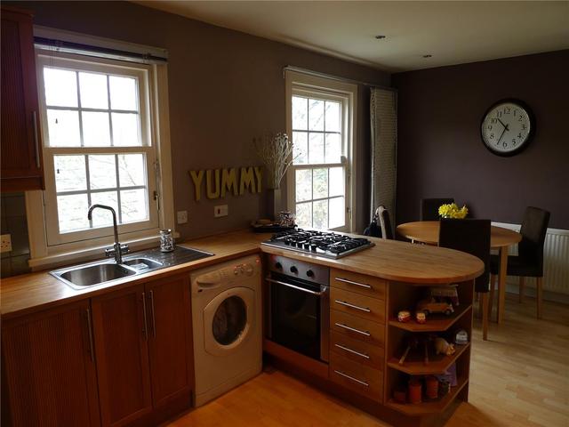  Image of 2 bedroom Flat to rent in Craigcrook Road Edinburgh EH4 at Davidsons Mains Edinburgh Edinburgh, EH4 7BA