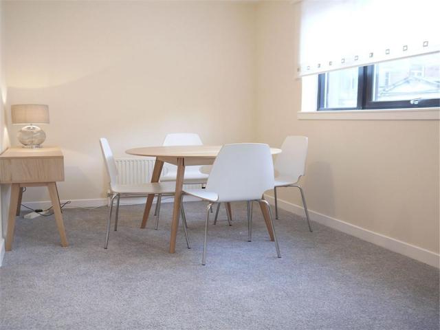  Image of 1 bedroom Flat to rent in Cresswell Street Glasgow G12 at Hillhead Glasgow Glasgow, G12 8BY