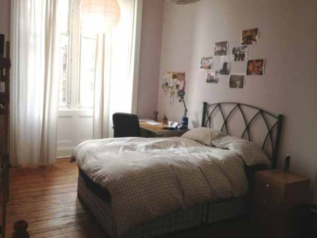  Image of 3 bedroom Flat to rent in Falkland Street Dowanhill Glasgow G12 at Hyndland Glasgow Glasgow, G12 9QY