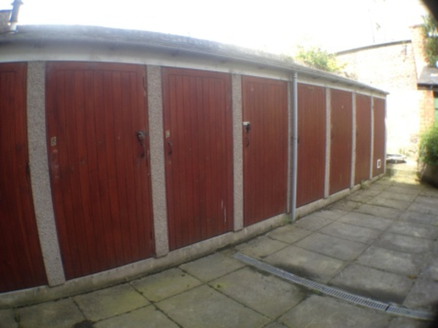  Image of 1 bedroom Flat to rent in Fraser Street Aberdeen AB25 at Old Aberdeen Aberdeen Aberdeen, AB25 3XS