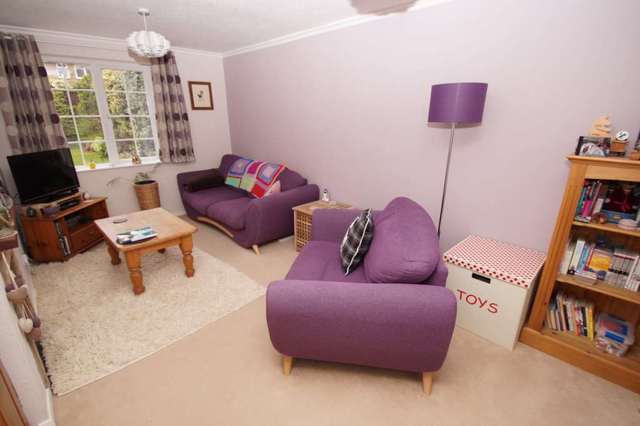  Image of 3 bedroom Terraced house for sale in Gade Close Hemel Hempstead HP1 at Gade Close  Hemel Hempstead, HP1 3LH