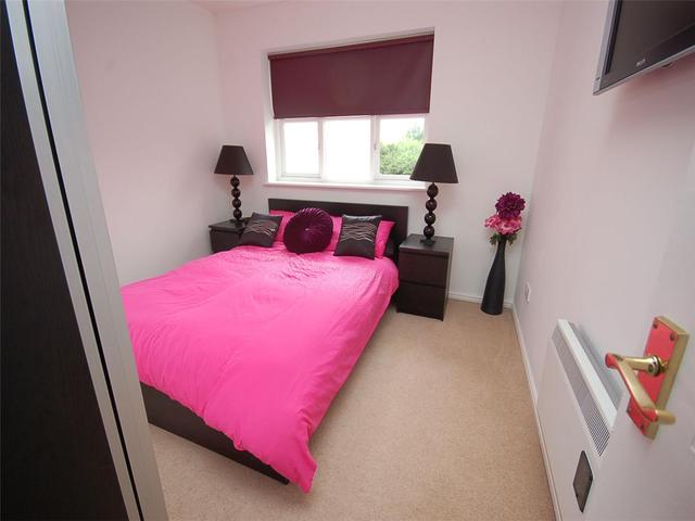  Image of 2 bedroom Flat to rent in Gilmerton Dykes Road Edinburgh EH17 at Gilmerton Edinburgh Edinburgh, EH17 8PE
