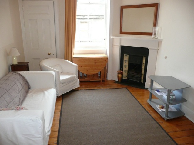  Image of 1 bedroom Flat to rent in Grange Loan Edinburgh EH9 at Newington Edinburgh Edinburgh, EH9 2NR