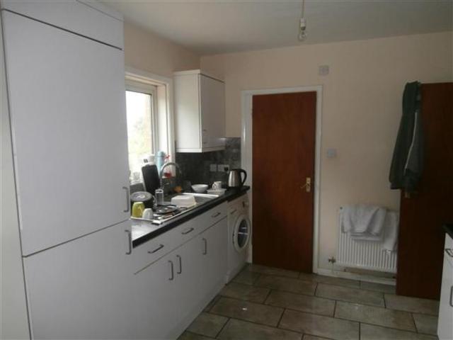  Image of 4 bedroom Semi-Detached house to rent in Harrison Road Southampton SO17 at Portswood, SO17 3TJ