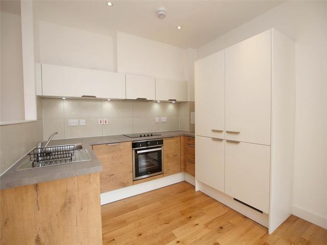  Image of 3 bedroom Flat to rent in Hopetoun Street Edinburgh EH7 at City Centre Edinburgh Edinburgh, EH7 4ND