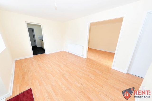  Image of 2 bedroom Flat to rent in Hylton Road Sunderland SR4 at Hylton Road Array South Hylton, SR4 7AB