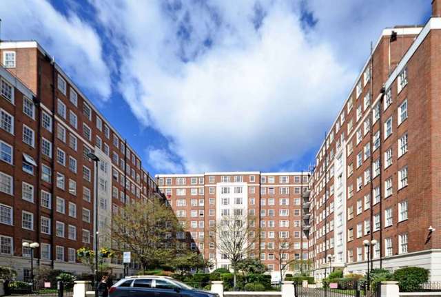  Image of 4 bedroom Apartment to rent in Edgware Road London W2 at Kendal St Edgware Road London, W2 2QJ
