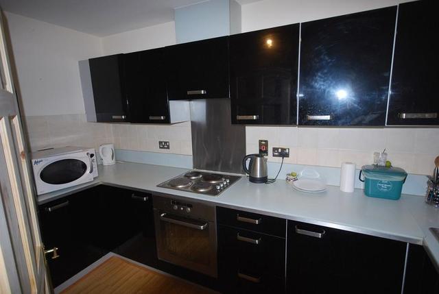  Image of 2 bedroom Flat for sale in King George Crescent Wembley HA0 at WEMBLEY, HA0 2FJ