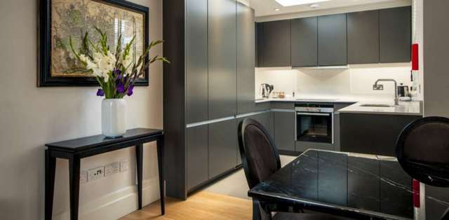  Image of 1 bedroom Apartment to rent in Lees Place London W1K at Lees Place Mayfair London, W1K 6LL