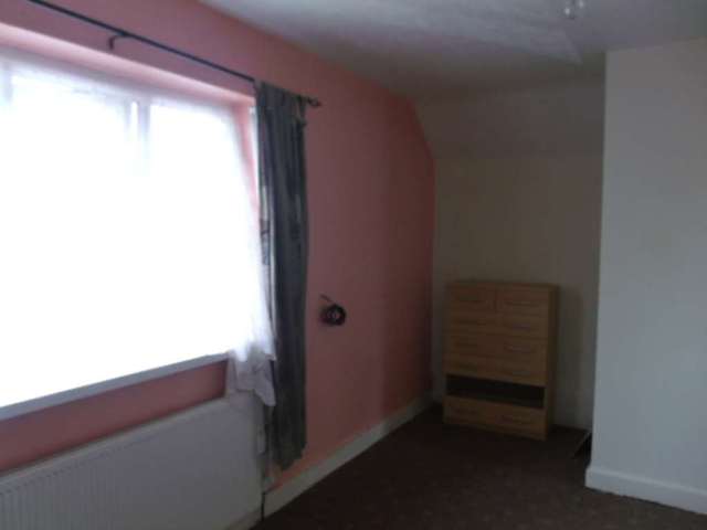  Image of 2 bedroom End of Terrace to rent in Leighswood Avenue Aldridge Walsall WS9 at Leighswood Avenue Aldridge Walsall, WS9 8AU