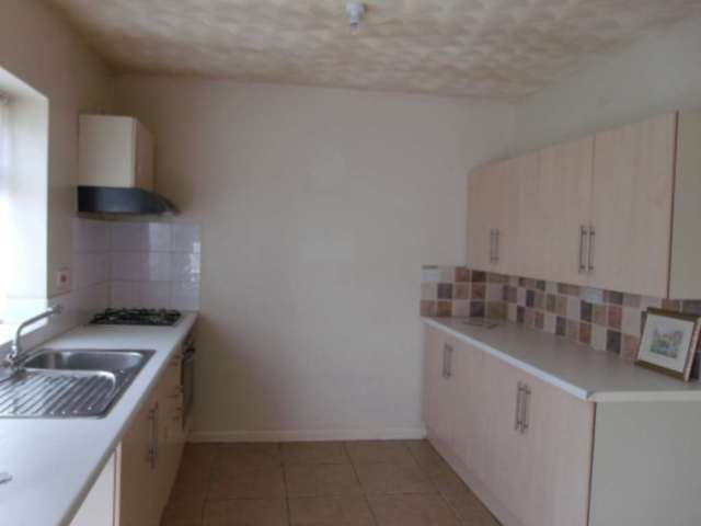  Image of 2 bedroom End of Terrace to rent in Leighswood Avenue Aldridge Walsall WS9 at Leighswood Avenue Aldridge Walsall, WS9 8AU