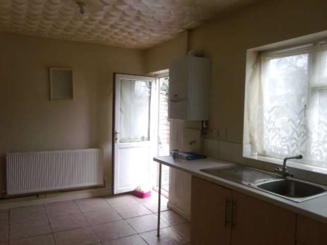  Image of 2 bedroom End of Terrace to rent in Leighswood Avenue Aldridge Walsall WS9 at Leighswood Avenue Aldridge Walsall, WS9 8AU