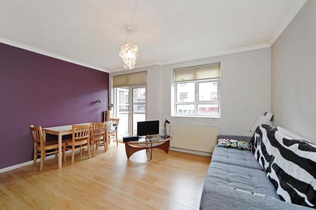  Image of 1 bedroom Property to rent in Westbourne Grove London W11 at Longlands Court  Portobello Court, W11 2QG