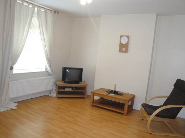  Image of 1 bedroom Detached house to rent in Fox Street Warrington WA5 at Whitecross Warrington Great Sankey, WA5 1NZ