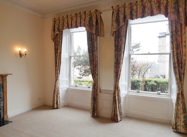  Image of 3 bedroom Flat to rent in Lynedoch Place Edinburgh EH3 at West End Edinburgh Edinburgh, EH3 7PX