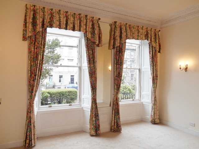  Image of 3 bedroom Flat to rent in Lynedoch Place Edinburgh EH3 at West End Edinburgh Edinburgh, EH3 7PX