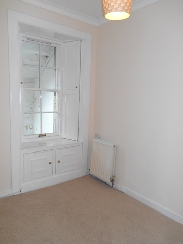 Image of 3 bedroom Flat to rent in Lynedoch Place Edinburgh EH3 at West End Edinburgh Edinburgh, EH3 7PX
