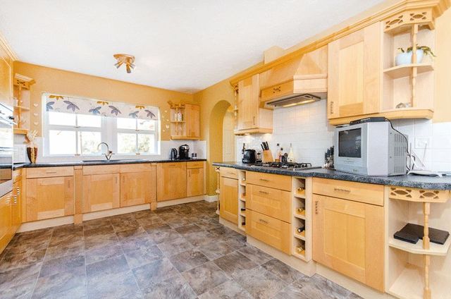  Image of 4 bedroom Detached house for sale in Meadow Way Desford Leicester LE9 at Meadow Way Desford Desford, LE9 9QG