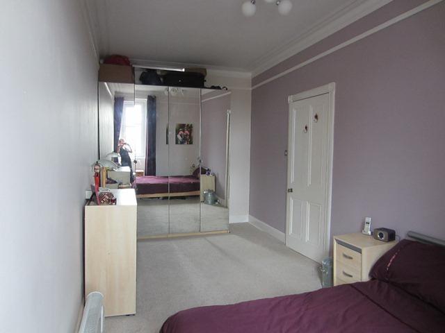  Image of 1 bedroom Flat to rent in Meadowbank Crescent Edinburgh EH8 at Meadowbank Edinburgh Edinburgh, EH8 7AH
