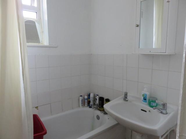  Image of 2 bedroom Detached house for sale in New George Street Hull HU2 at HULL, HU2 8AY